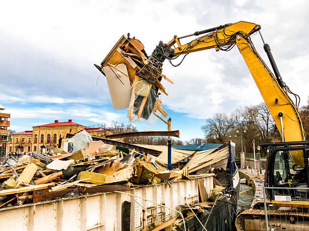 Best Professional Junk Removal  in Paia, HI